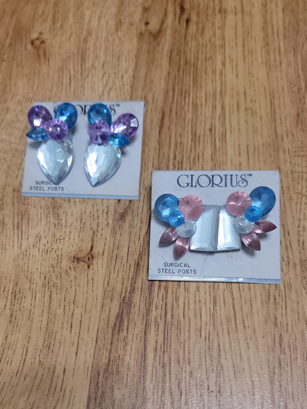 #9 Lot Glorius 1990s Vintage Earrings Pink Purple Blue White